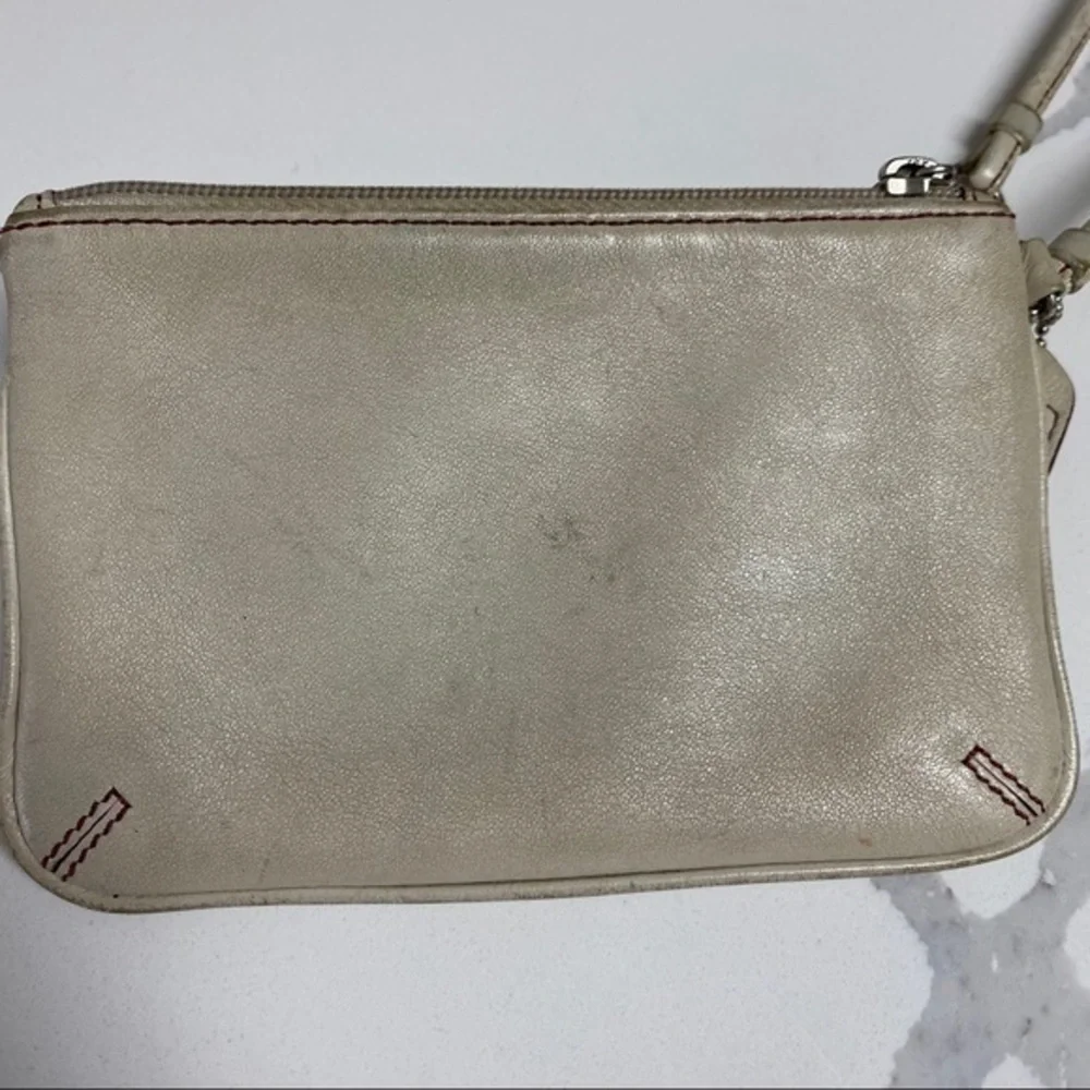 Coach Wristlet Cream
